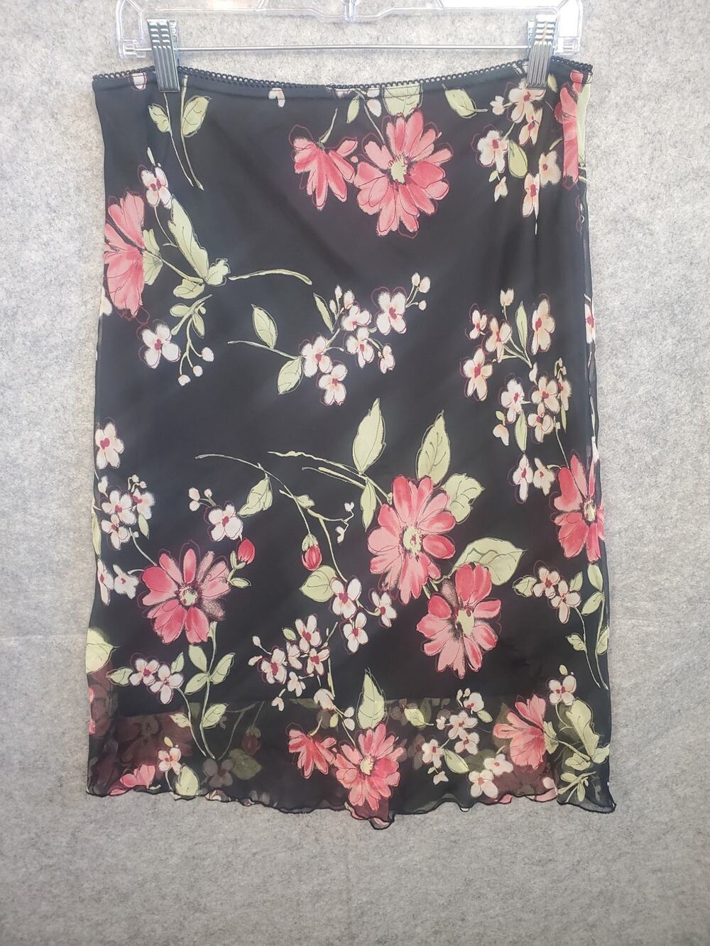 Vintage Women's Exact Change Size XL Black Floral Pull On Ruffle Hem Skirt